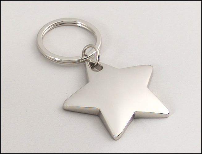 Polished Silver Star Keyring.