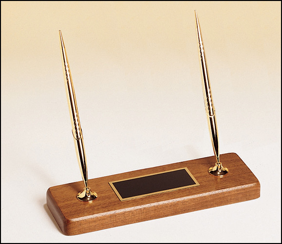 Double Pen Set.