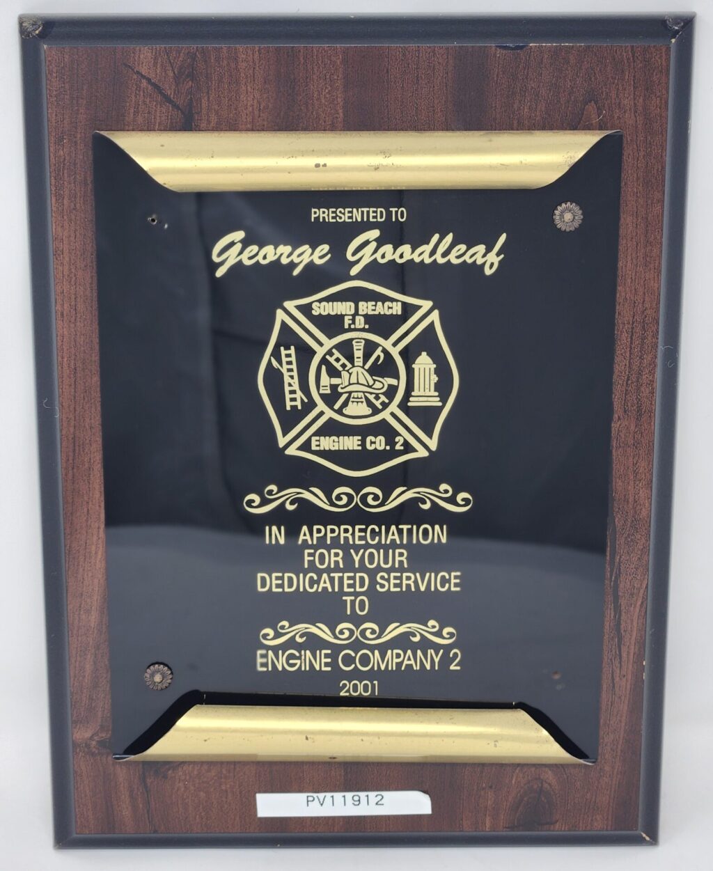 Simulated Walnut Plaque with Curled Plate.