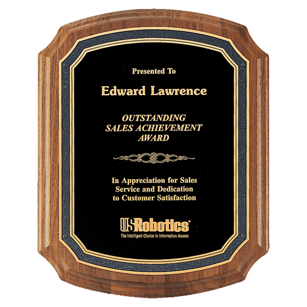 Walnut Plaque w/Textured Black Plate.